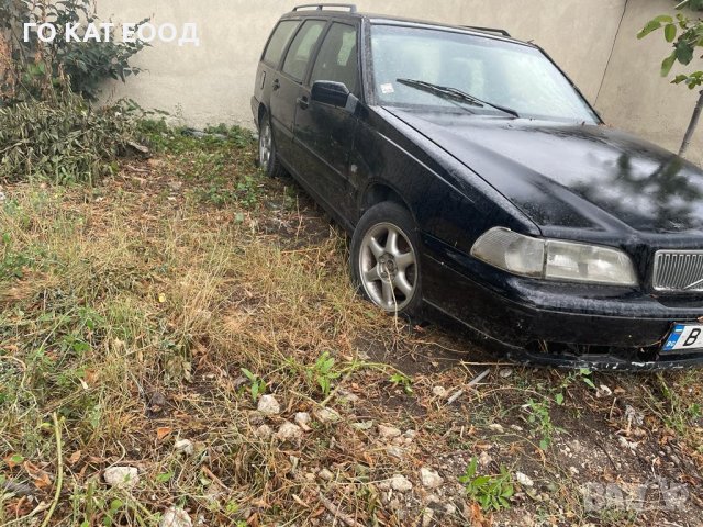 Волво V70 2,5 TDI, снимка 2 - Автомобили и джипове - 42599814