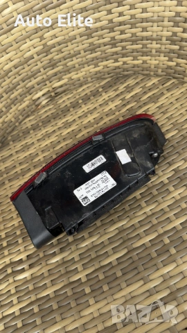 Десен малък стоп за Шкода Октавиа VRS комби, снимка 2 - Части - 53097114