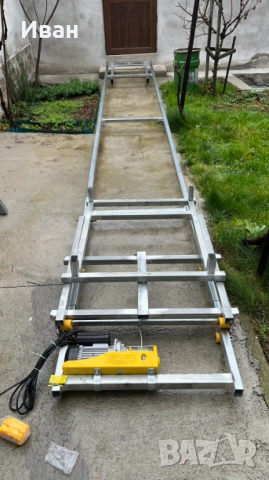 Мобилна хаспел стълба под наем