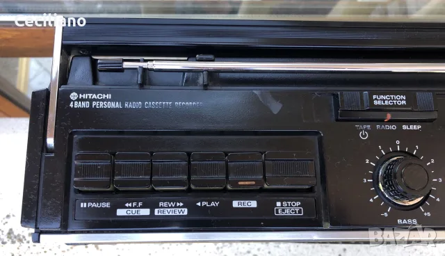 Hitachi TRK-5320E, 
радиокасетофон произведен през 1978г.-Работещ!, снимка 4 - Радиокасетофони, транзистори - 55745920