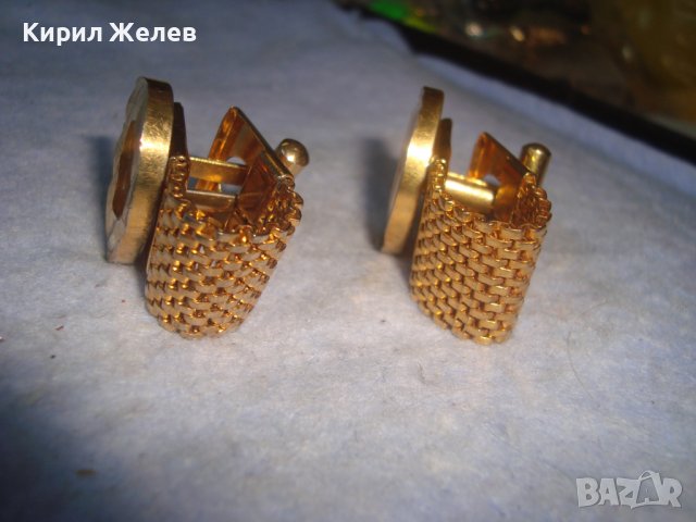 ДВЕ ЕДИНИЧНИ СТАРИ ПОЗЛАТЕНИ ВИНТИДЖ БУТОНЕЛИ РЯДЪК МОДЕЛ 22903, снимка 9 - Антикварни и старинни предмети - 37635335