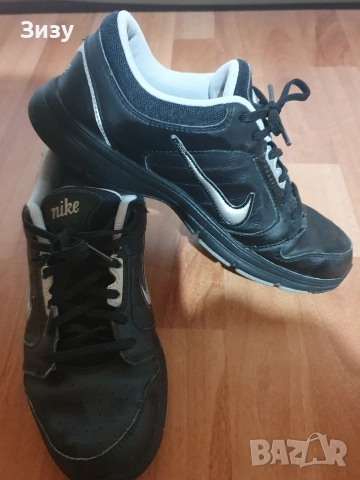 Маратонки на Найк 40 номер