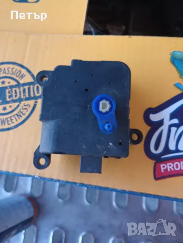 Моторче клапа парно ситроен Берлинго Пежо Партнер 030553w , снимка 2 - Части - 47825866