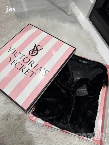 Кадифена пижама Victoria’s secret