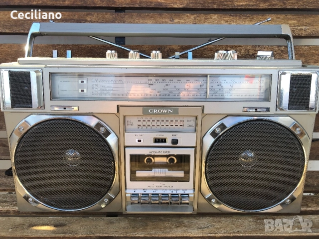 Crown CSC-950L – Красив радиокасетофон от Япония!