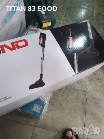 Вертикална прахосмукачка LUND, 800 W, 1 L, снимка 4 - Прахосмукачки - 51269417