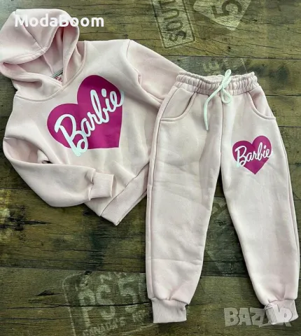 Детски комплект в бяло и розово Барби, снимка 2 - Детски комплекти - 48058496
