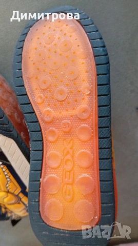 Детски маратонки Geox 31 номер , снимка 2 - Детски маратонки - 54329120