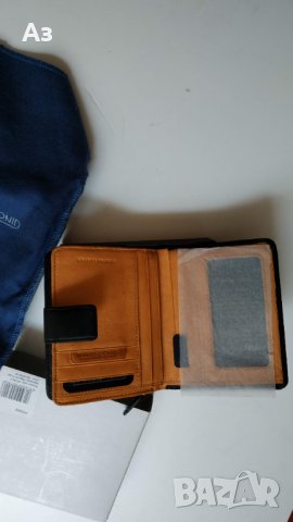 Продавам портфейл марка Gino Ferrari нов, хоризонтален естествена кожа, с копче., снимка 2 - Портфейли, портмонета - 31459076
