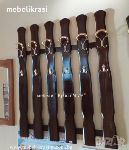 Закачалка за стена шестица - масив в цвят орех