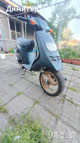 Пиаджо 50 кубика, цял за части, цена 150 евро, коментар на цената само на място.
