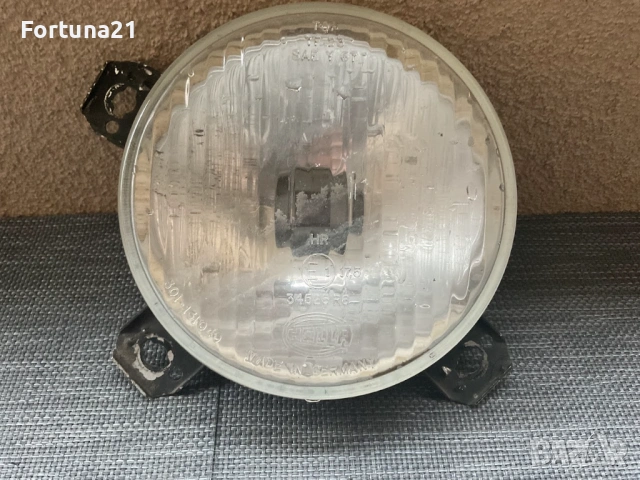VW Golf II - оригинален фар HELLA