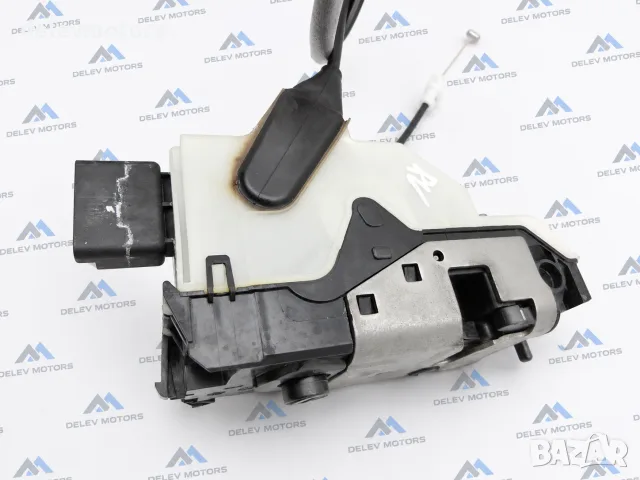 9812500780 Брава на предна дясна врата Peugeot 208 I, снимка 3 - Части - 56244966