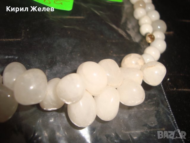 АРТ КОЛИЕ от МЛЕЧЕН БЯЛ КВАРЦ ПОЛУСКЪПОЦЕНЕН КАМЪК РЪЧНО НАНИЗАНО 16561, снимка 9 - Колиета, медальони, синджири - 30691365