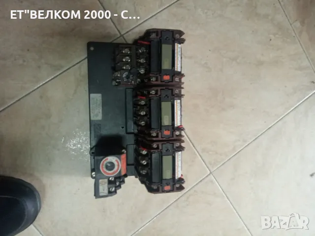 пускател звезда триъгълник