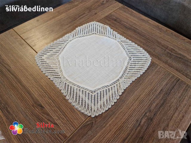 Декоративни ленени карета,тишлайфери с бродерия,декорация,украса маса, снимка 3 - Покривки за маси - 42863386