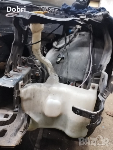 казанче за течност за чистачки