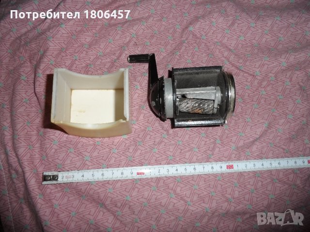 острилка за моливи, снимка 7 - Антикварни и старинни предмети - 29870979