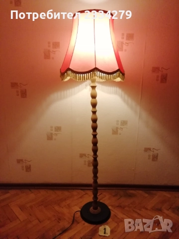 Стари настолни лампи, аплици за стена, лампа за таван и паркетна лампа. , снимка 4 - Настолни лампи - 52867361