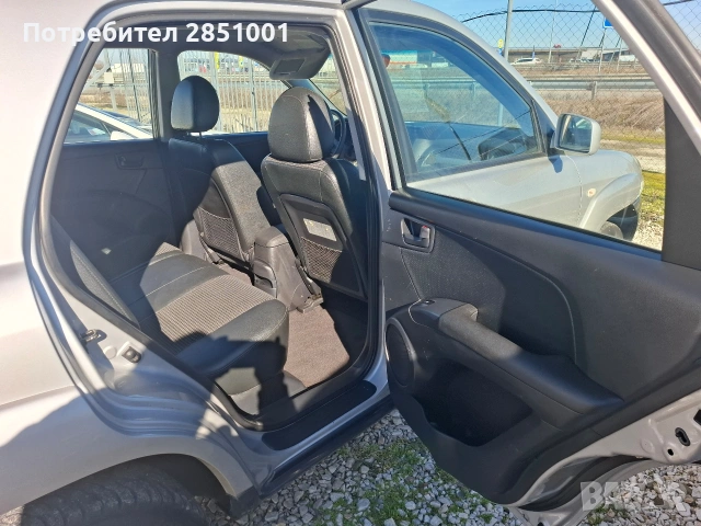 Киа Спортаж, снимка 11 - Автомобили и джипове - 53256782