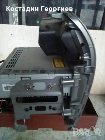 Лицев  панел със  CD  радио за Хонда Сивик 2002 г., снимка 2 - Аксесоари и консумативи - 31407423