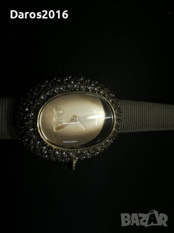 Дамски оригинален часовник с камъни Dolce end Gabana , снимка 2 - Дамски - 38324092