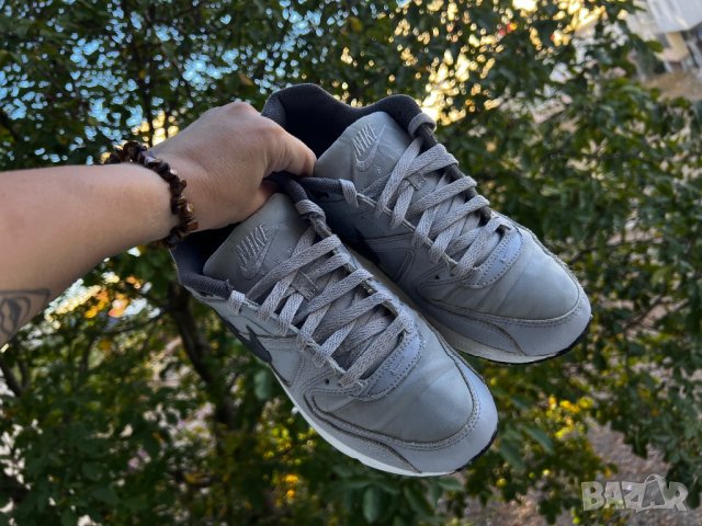 Nike Air Max Command Leather — номер 43, снимка 3 - Маратонки - 42780434