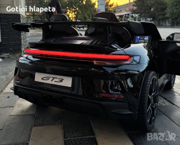 Акумулаторна Двуместна КОЛА Porsche 911 2026,GT3,24V14AH, снимка 17 - Детски велосипеди, триколки и коли - 37661761