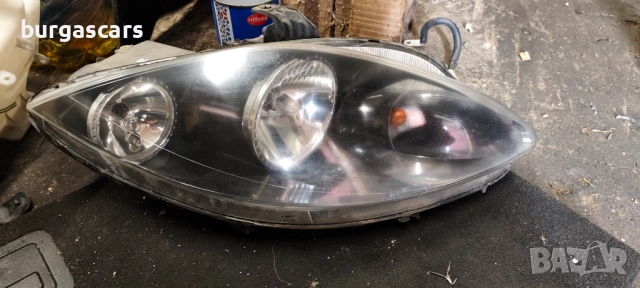 Фар десен Seat Leon II 2008г - 120лв