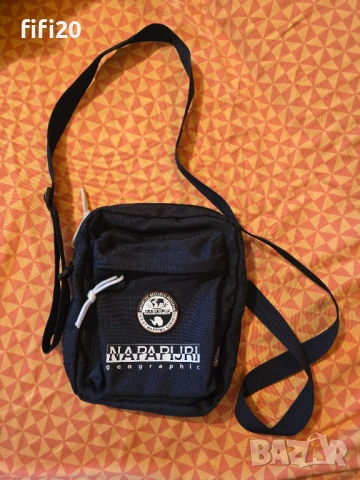 Мъжка/момчешка чантичка Napapijri