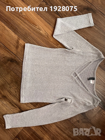 Блуза, снимка 2 - Блузи с дълъг ръкав и пуловери - 44747687