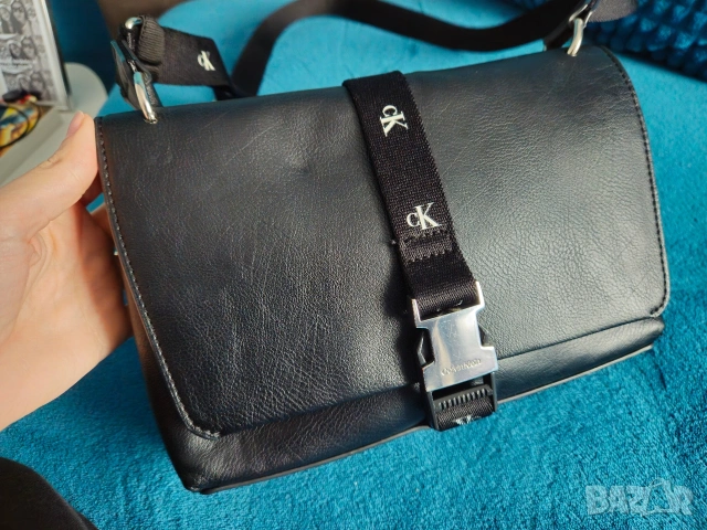 Чанта Calvin Klein , снимка 3 - Чанти - 54350090