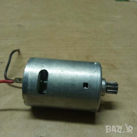 Постояннотоков електродвигател 12 V, снимка 7 - Електродвигатели - 42232293