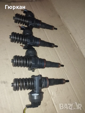 Bosch Помпа Дюза за Audi A4 1.9 TDI 130 Кс. 0414720216 , снимка 2 - Части - 51217380