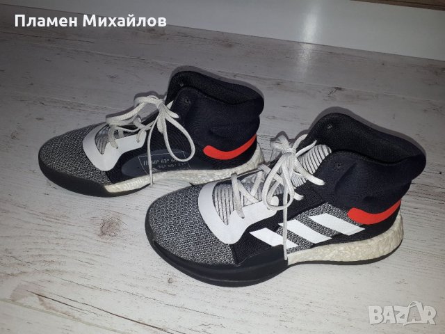 Adidas  boost -Ориг. Кецове , снимка 6 - Детски маратонки - 34082295