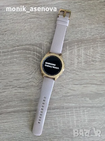 Смарт часовник Samsung Galaxy Watch 4, снимка 4 - Смарт часовници - 55875763