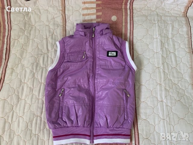 Ново яке без ръкави за 8 години, снимка 3 - Детски якета и елеци - 42673344
