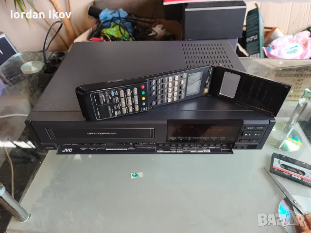 JVC HR-D830EG .., снимка 3 - Плейъри, домашно кино, прожектори - 56532938