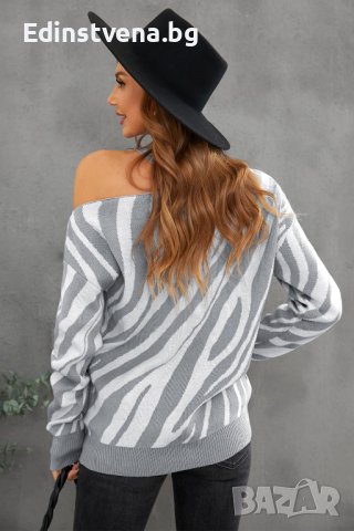 Дамски пуловер в сив цвят със зебра принт и голо рамо, снимка 4 - Блузи с дълъг ръкав и пуловери - 42781456