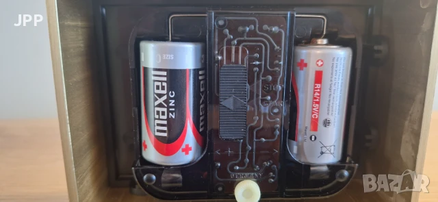 Настолен часовник Kienzle Chronoquartz, снимка 12 - Антикварни и старинни предмети - 50999260