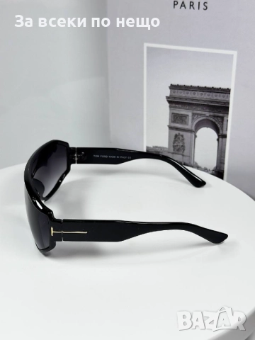 Tom Ford Слънчеви очила с UV400 защита Том Форд - Налични Различни Цветове Код SK13, снимка 6 - Слънчеви и диоптрични очила - 52461855