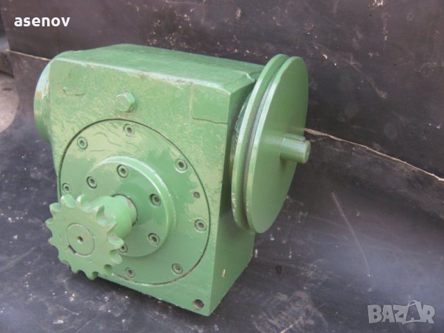 редуктор 1;12, снимка 2 - Други машини и части - 30646714