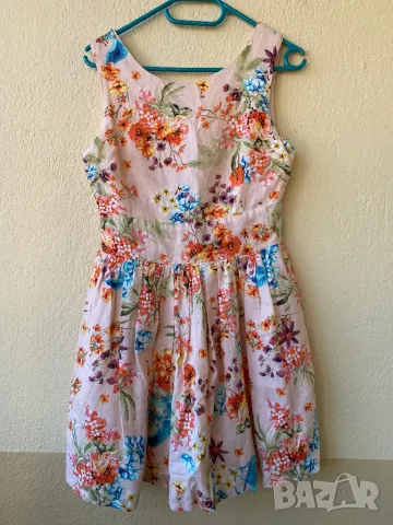 Рокля на цветя - С/М