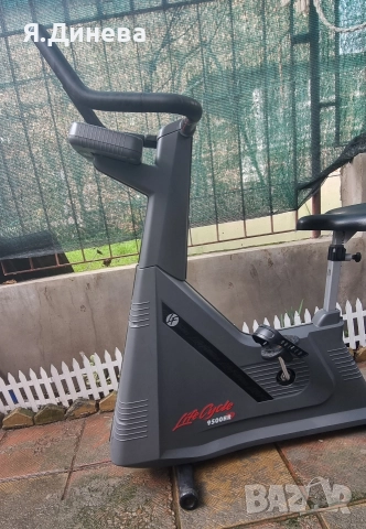 Велоергометър Life Cycle , снимка 2 - Фитнес уреди - 52868818