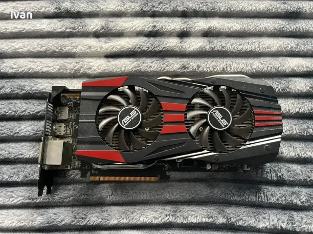 ASUS R9 270X DC2T 2GD5, снимка 2 - Видеокарти - 56467945