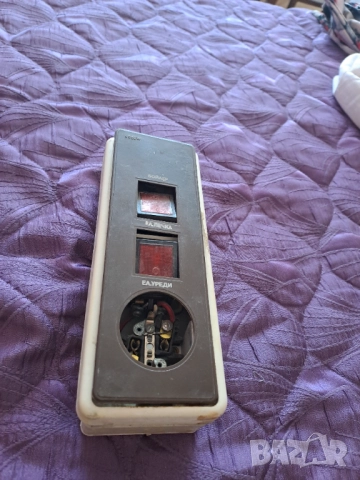 Кутия с три бутона за превключване, снимка 4 - Ключове, контакти, щепсели - 51821937