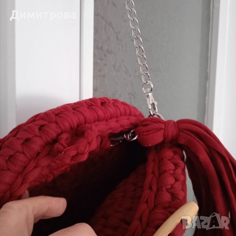 Дамска плетена червена чанта, снимка 4 - Чанти - 39635820