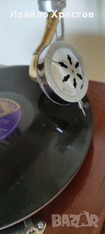 Старинен грамофон с фуния, снимка 10 - Антикварни и старинни предмети - 37956257