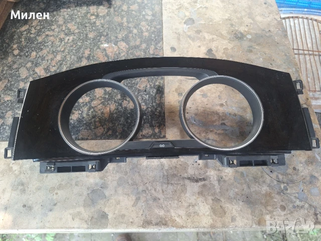 Volkswagen Golf MK7 2012-2020 Година Декоративна Рамка Върху Километража Черна , снимка 4 - Части - 50624711