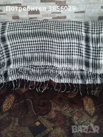 шал автентичен